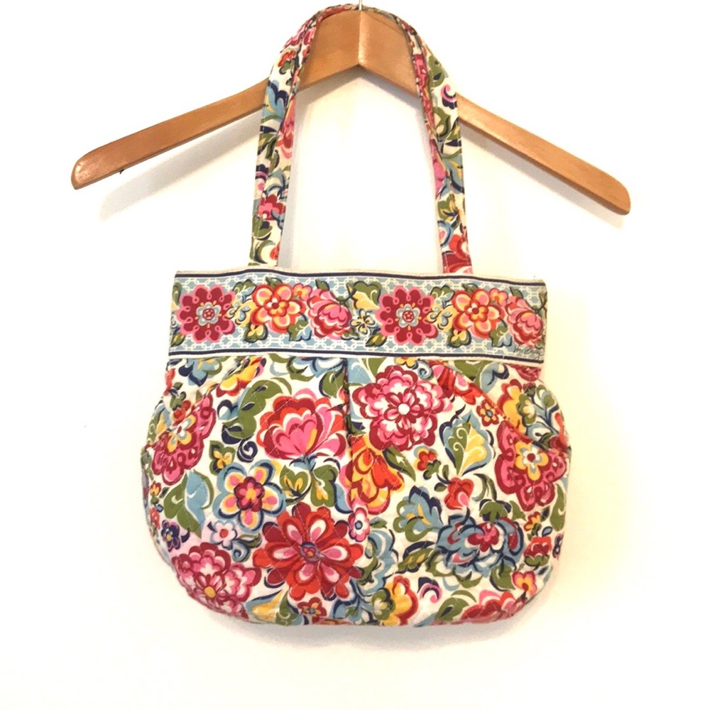 3/$30 Vera Bradley Retired Hope Garden floral Hobo